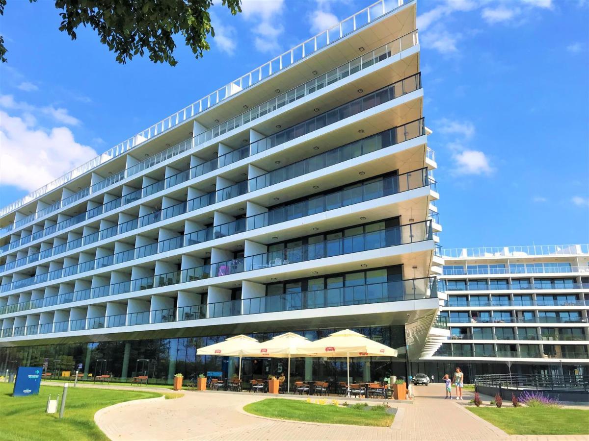 6 Pietro Seaside Apartment Kolobrzeg Ngoại thất bức ảnh