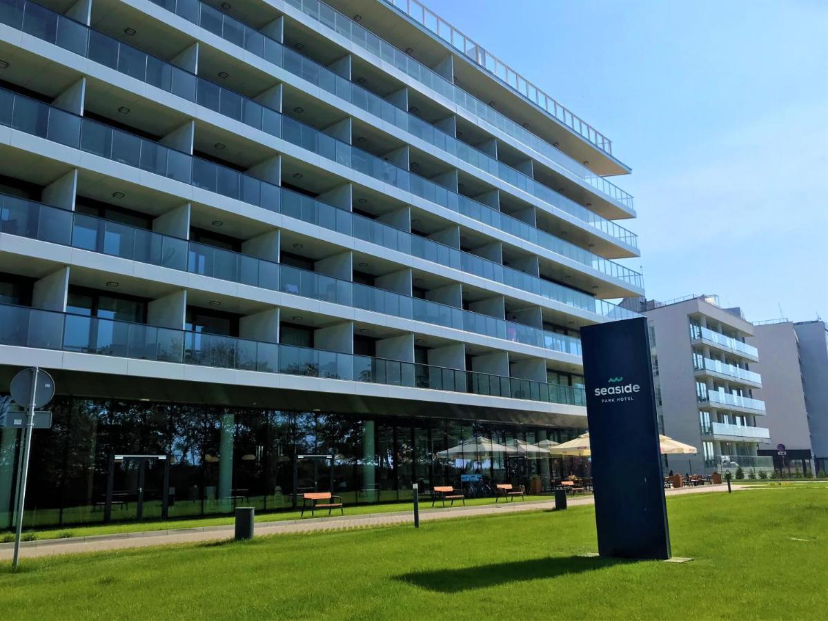 6 Pietro Seaside Apartment Kolobrzeg Ngoại thất bức ảnh