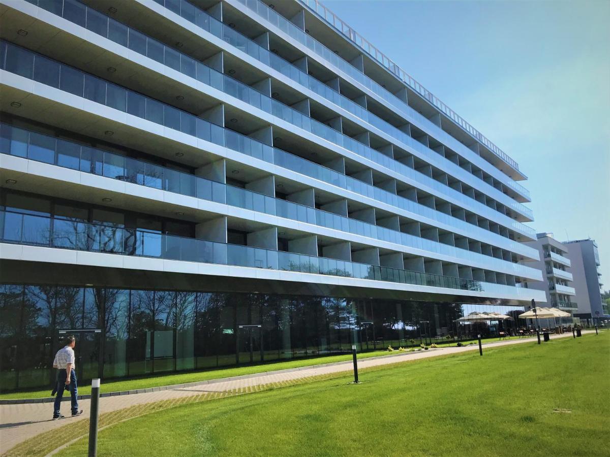 6 Pietro Seaside Apartment Kolobrzeg Ngoại thất bức ảnh